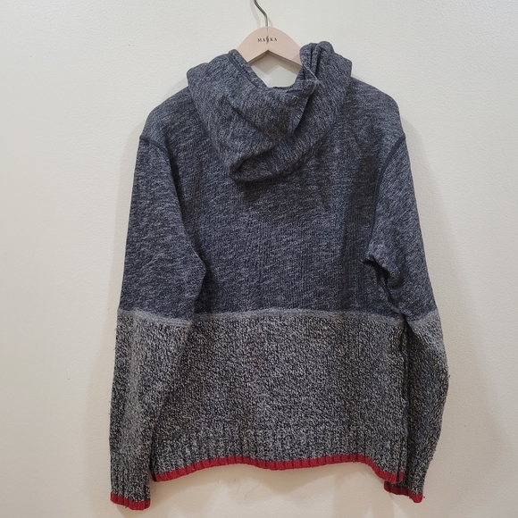 Roots Cabin Hooded pullover sweater - Picture 2 of 8
